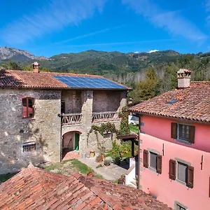 Alloggio per agriturismo Il Corniolo, Castiglione di Garfagnana